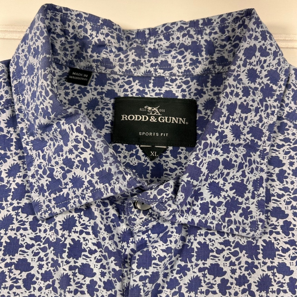Rodd & Gunn Sports Fit Button Down Shirt Mens XL Blue White Floral Long Sleeve